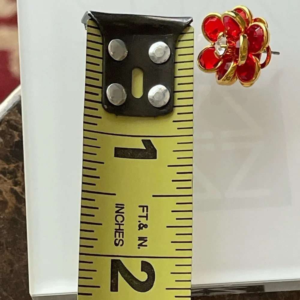 Vintage Red Crystal Rivière Layered Blooming Flower Goldtone Post Stud Earrings